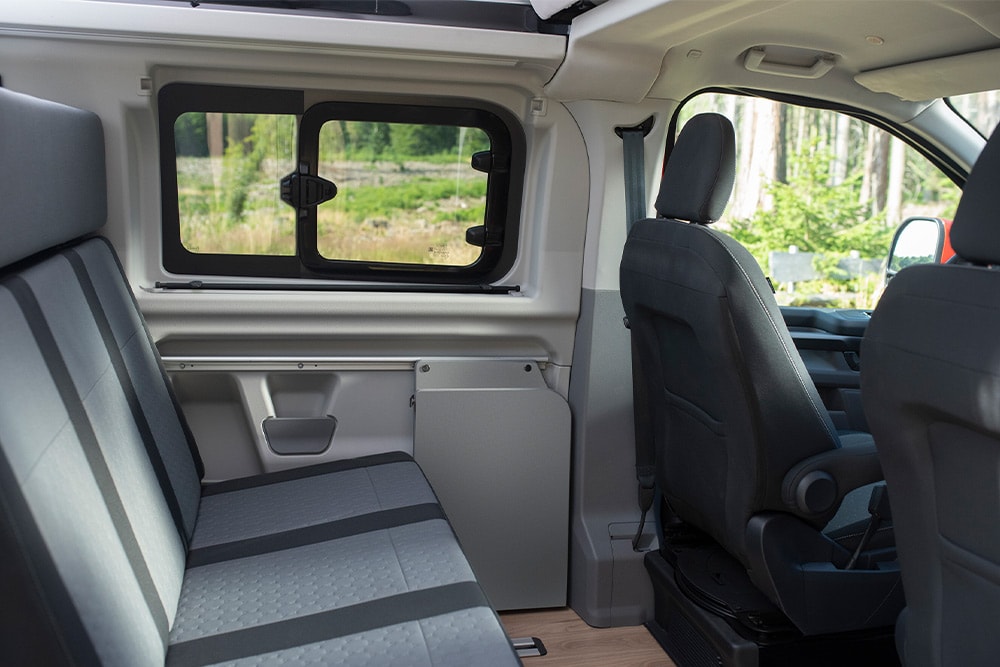 Reichlich Platz im mittleren Bereich des Ford Nugget. 