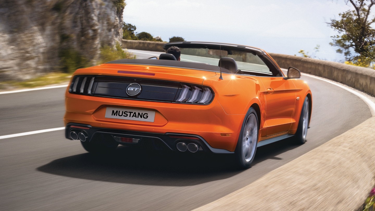 Ford Mustang in Orange