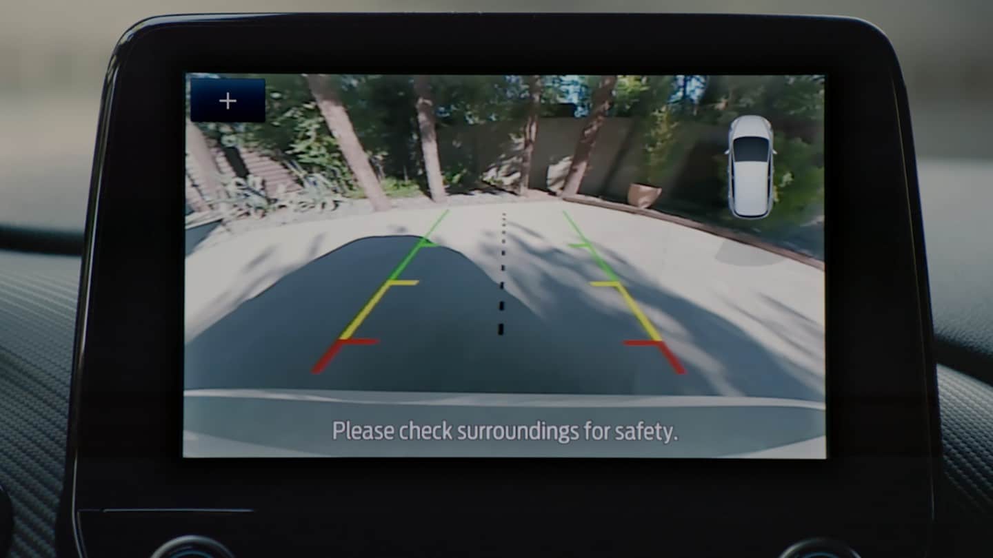 Ford Fiesta ST. Detailansicht Touchscreen mit aktiver Rückfahrkamera.