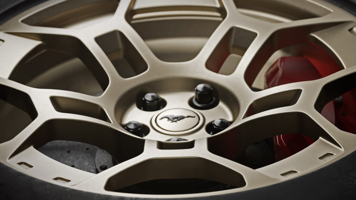 Ford Mustang GT Daytona magnesium wheel