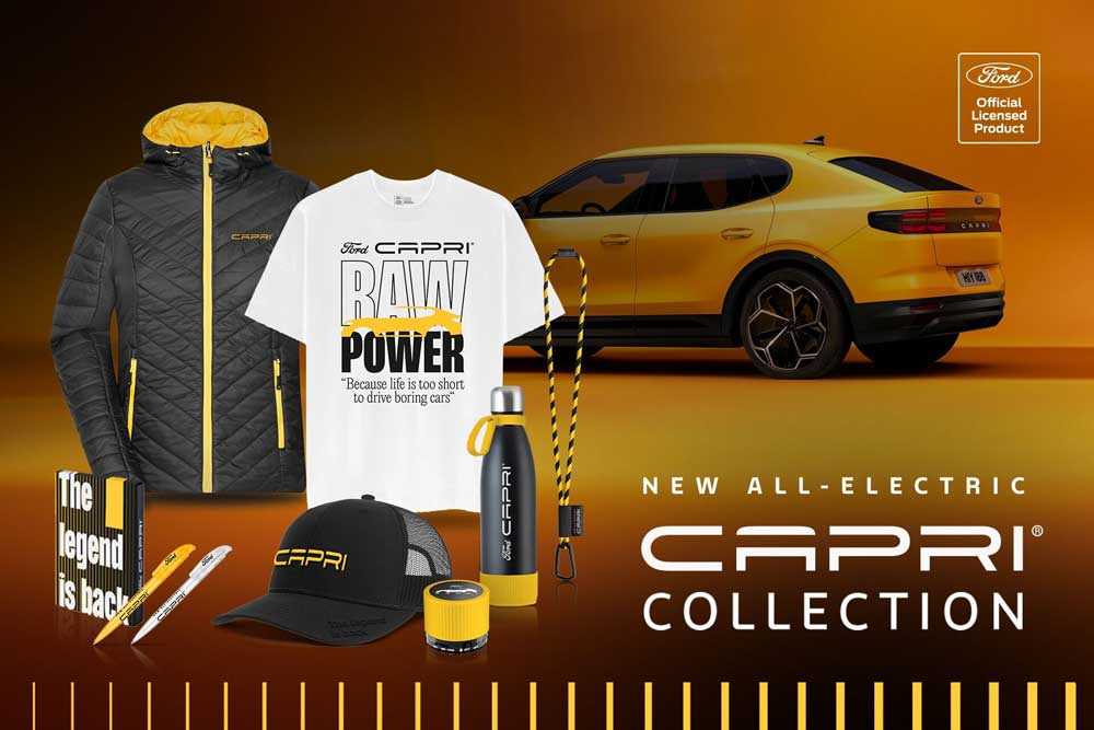 Ford Capri Werbeartikel in Schwarz, Gelb und Weiss vor einem gelben Capri: Kleidung, Lanyard, Kappe, Wasserflasche, Schreibwaren, Lautsprecher.