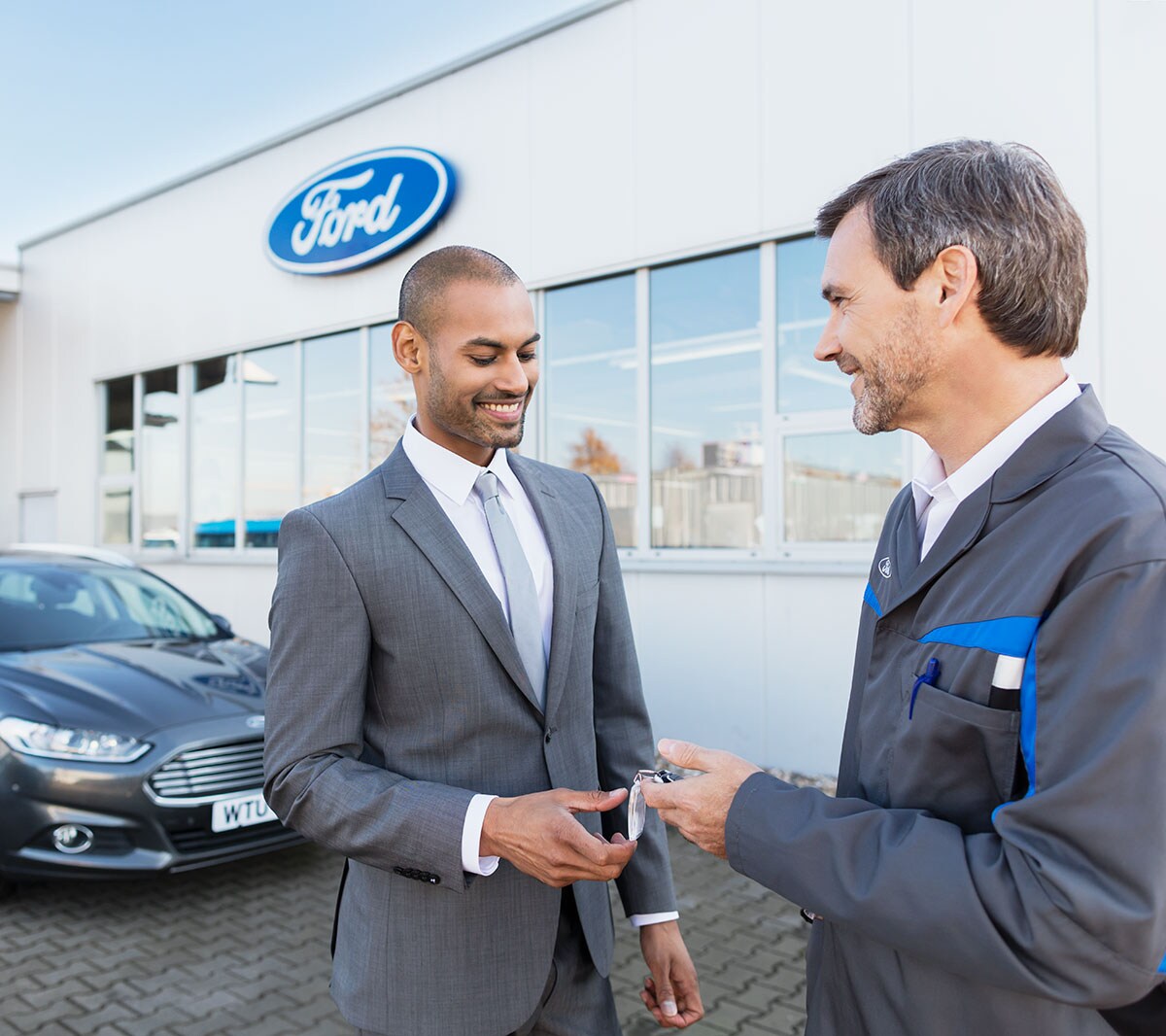 Planmässige Wartung bei Ford Planmässige Wartung bei Ford