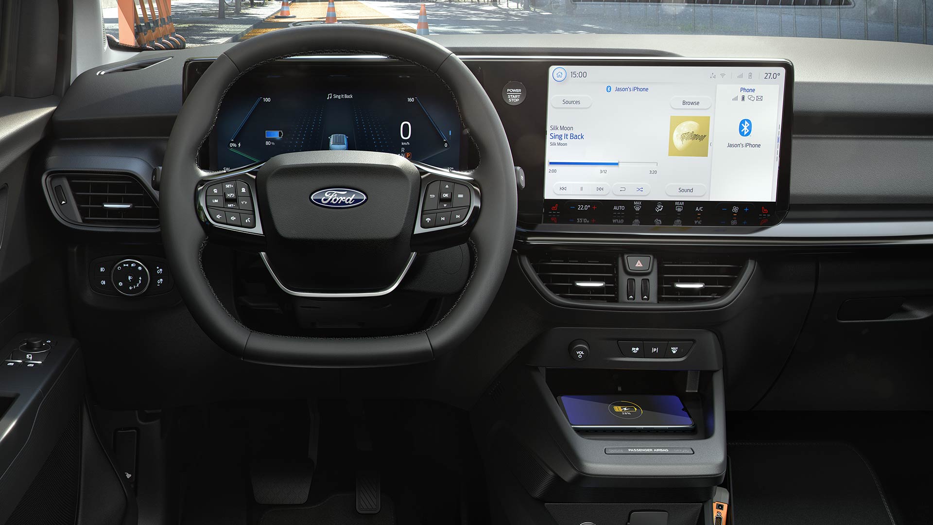 Ford E-Tourneo Courier Active – Innenraum und Touchscreen