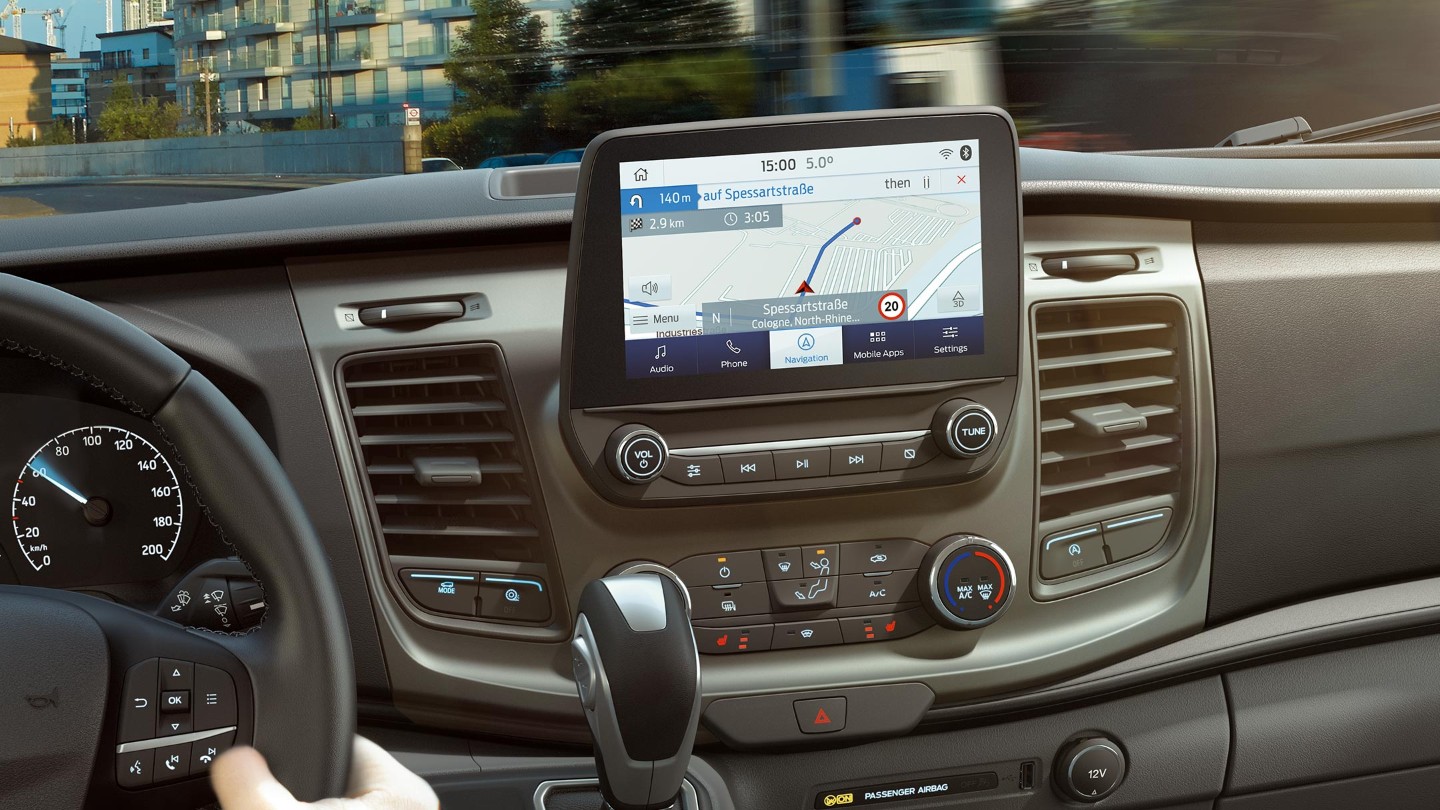 Apple CarPlay ist eine eingetragene Marke von Apple Inc. Android Auto ist eine eingetragene Marke von Google Inc.