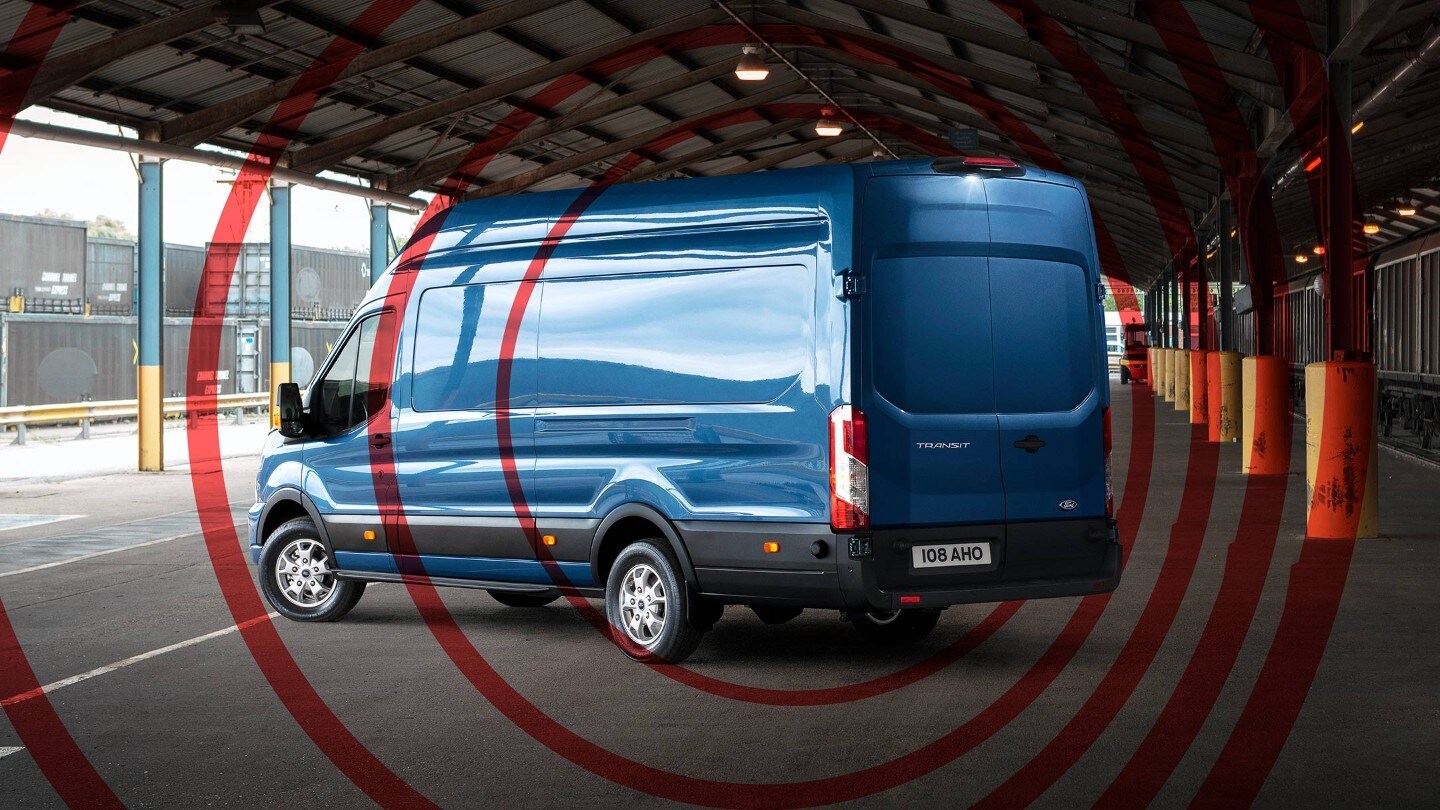 Ford Transit in Blau ¾-Heckansicht Illustration Diebstahl-Alarmanlage