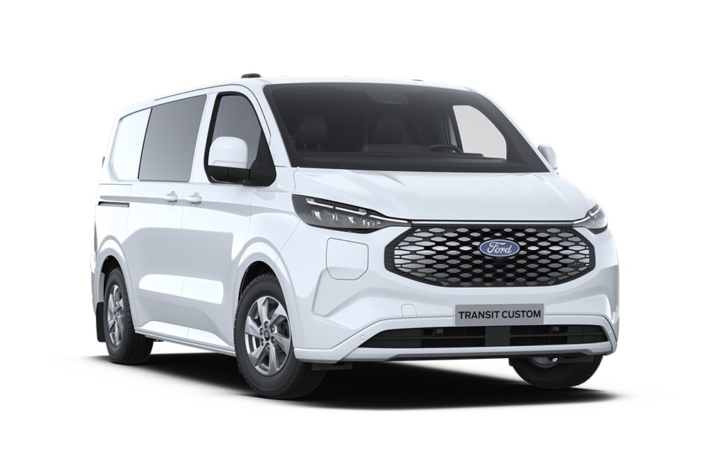 Weisser Ford E-Transit Custom Elektro-MultiCab, schräge Frontansicht.
