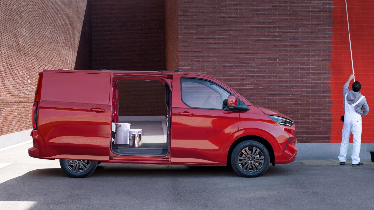  Seitenprofil eines Ford Transit Custom