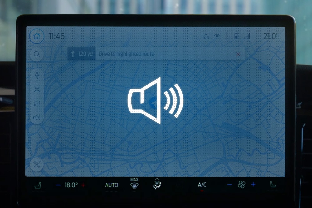 Symbol für Sprachaufforderung wird auf dem Ford Touchscreen für In-Vehicle-Coaching angezeigt.