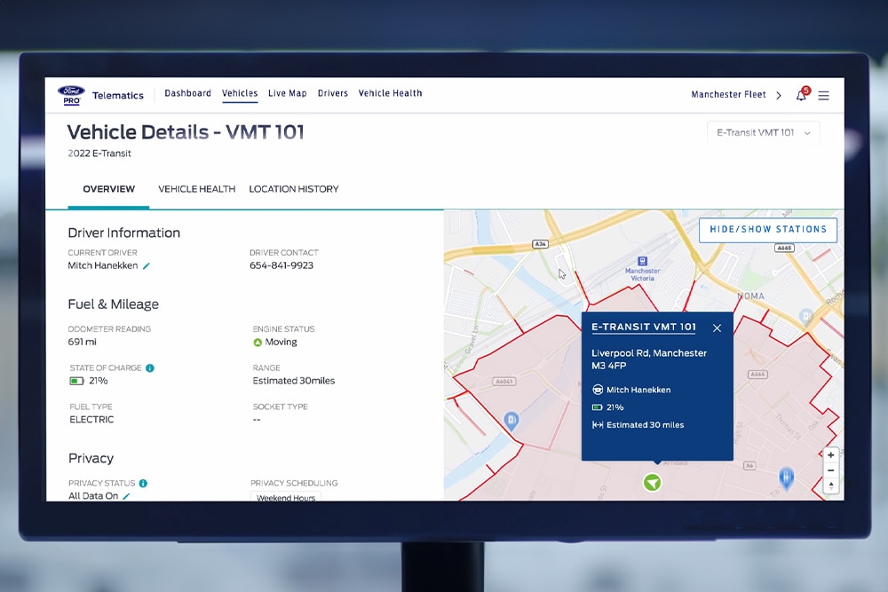Ein Dashboard, das die GPS-Flottenverfolgungsfunktion von Ford anzeigt.